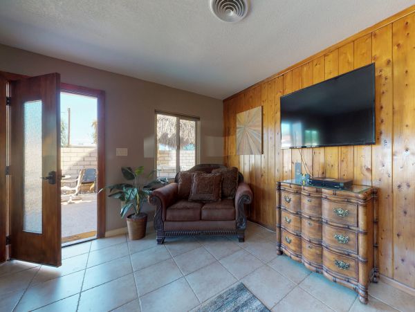 Palm Desert Home 983928