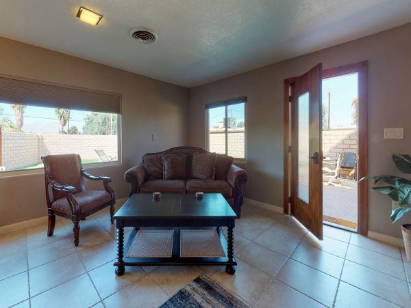 Palm Desert Home 983928