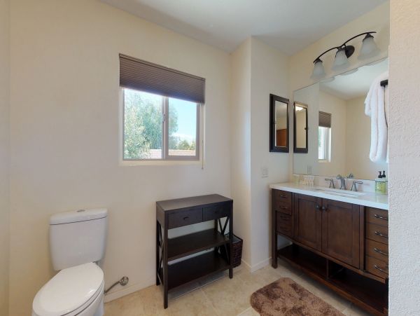 Palm Desert Home 983928