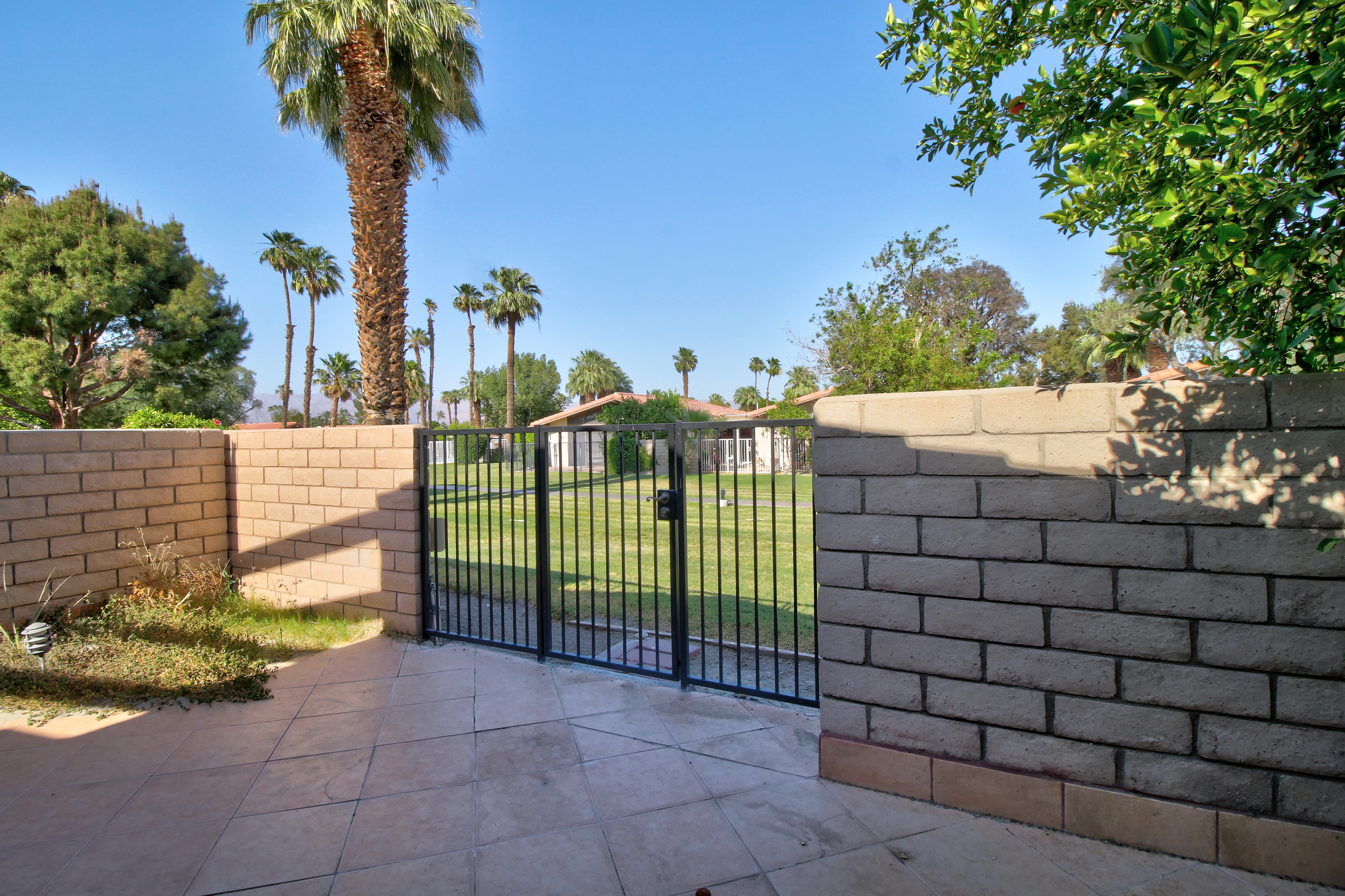 Palm Desert Home 983929