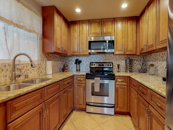 Palm Desert Home 983929