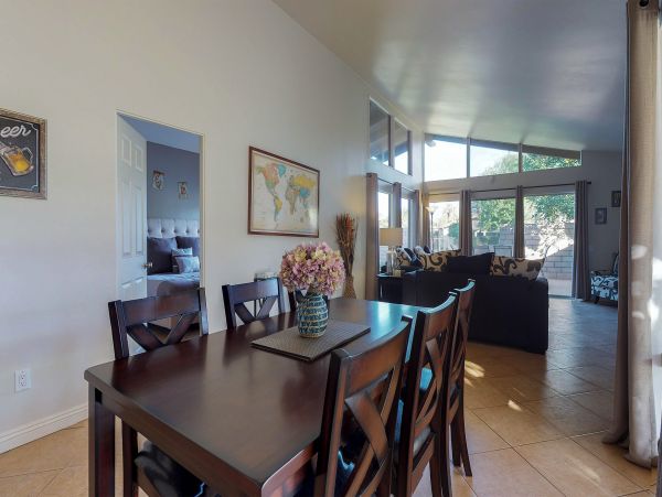 Palm Desert Home 983929
