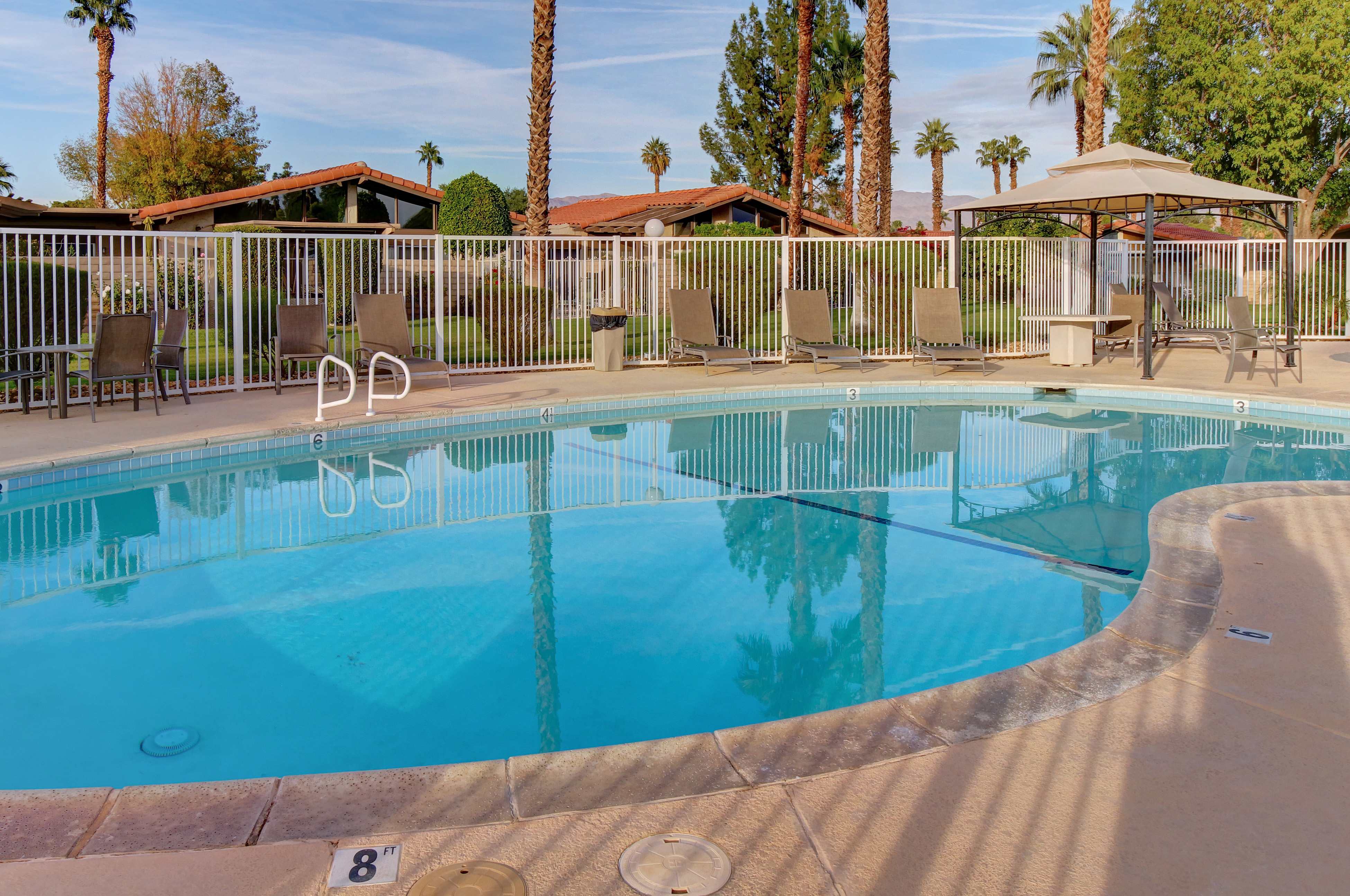 Palm Desert Home 983929