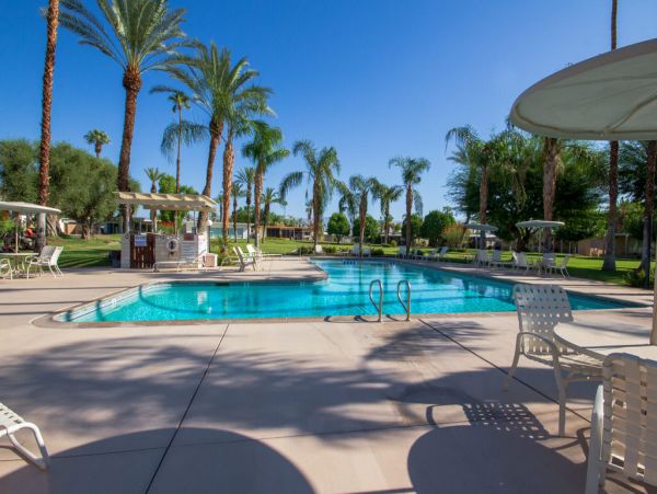 Palm Desert Home 983930