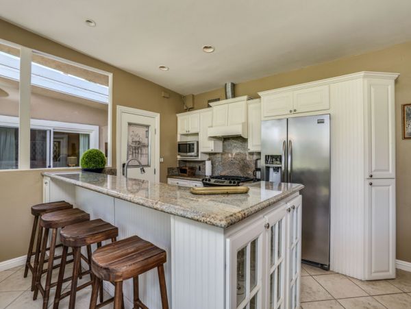 Palm Desert Home 983930