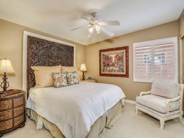 Palm Desert Home 983930