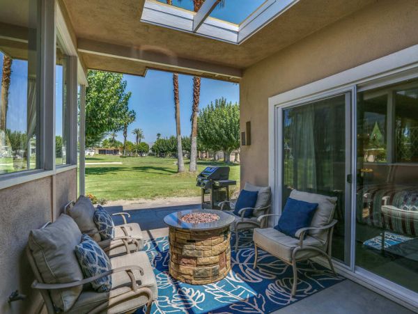 Palm Desert Home 983930