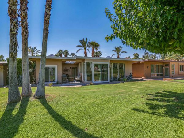 Palm Desert Home 983930