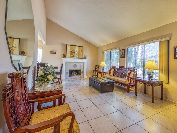 Palm Desert Home 983931
