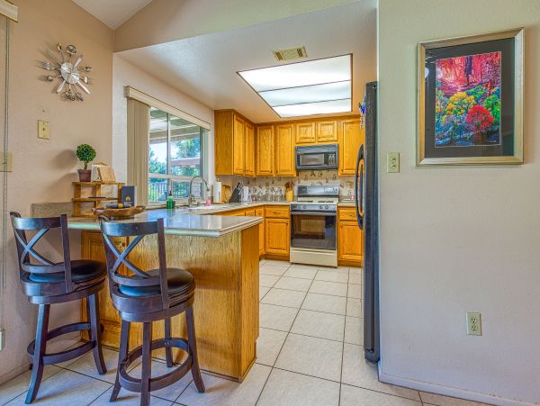Palm Desert Home 983931