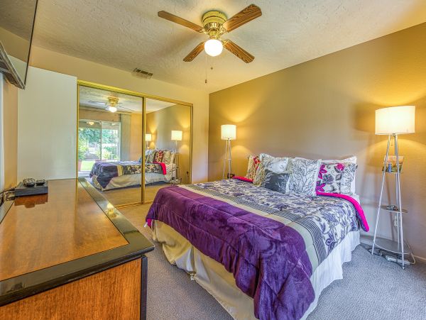 Palm Desert Home 983931
