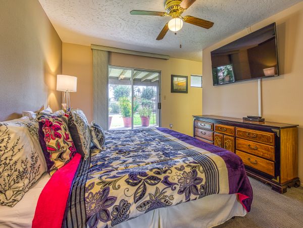 Palm Desert Home 983931