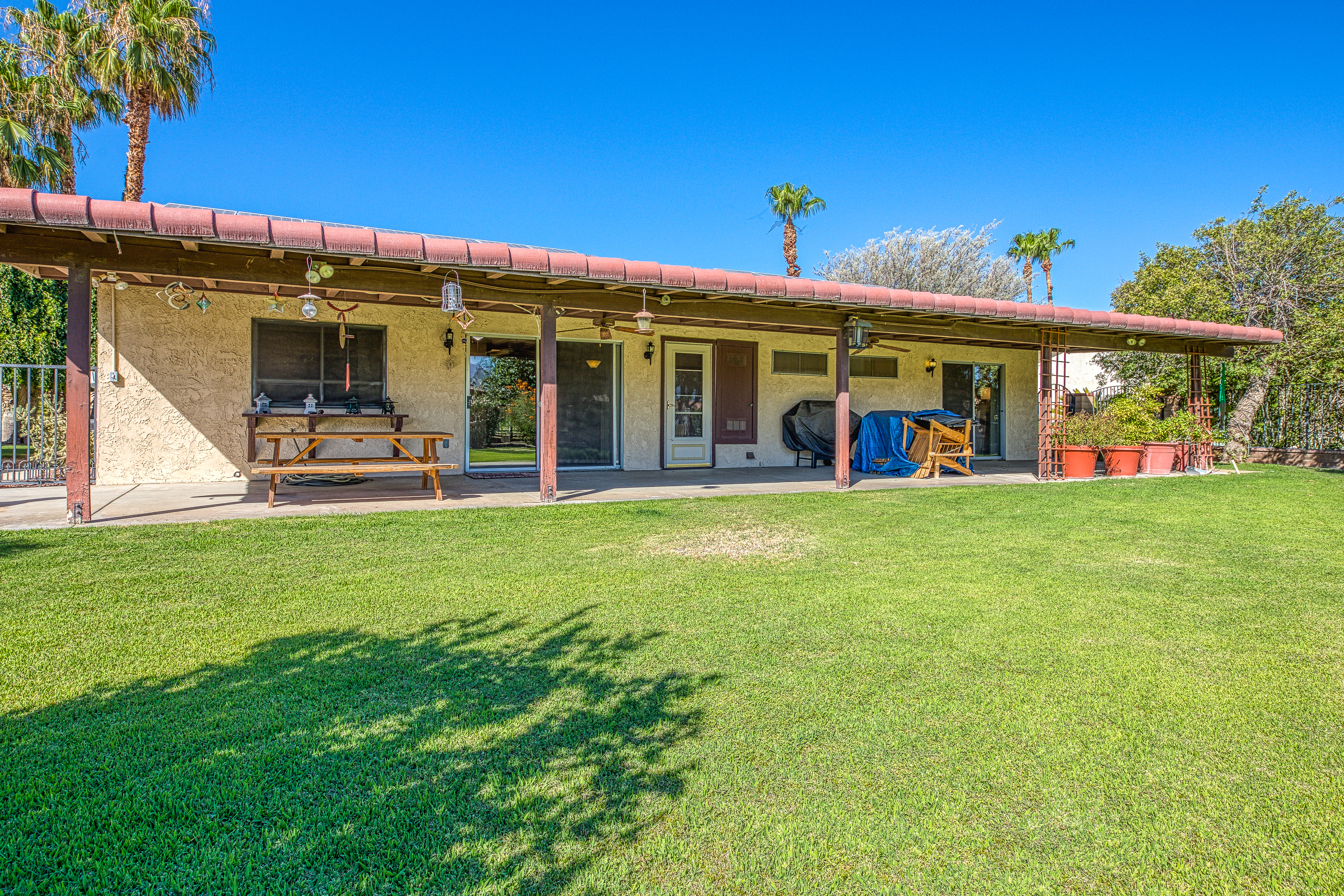 Palm Desert Home 983931