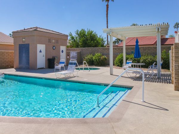 Palm Desert Home 983932