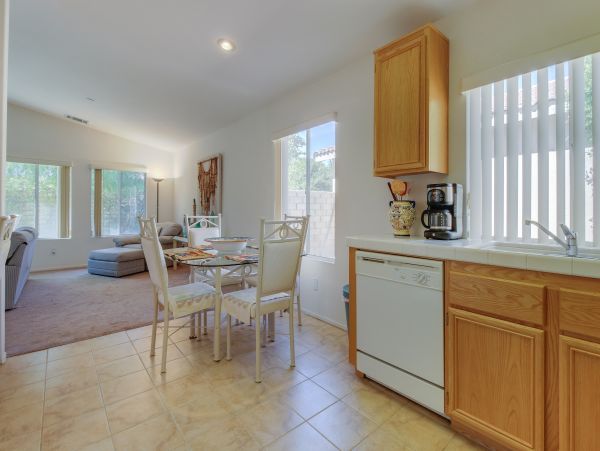 Palm Desert Home 983932