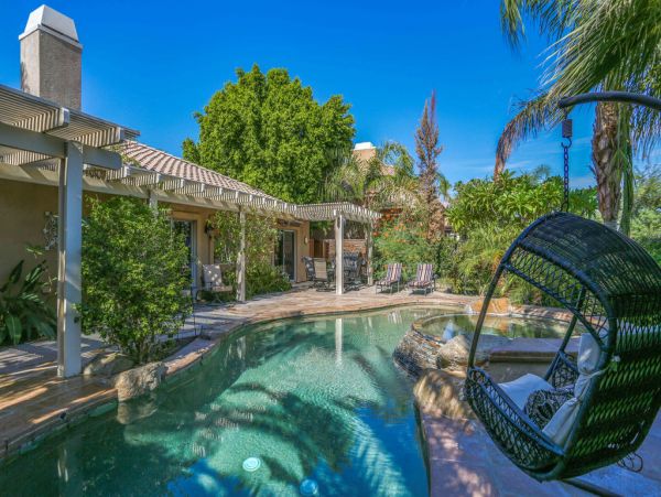 Palm Desert Home 983933