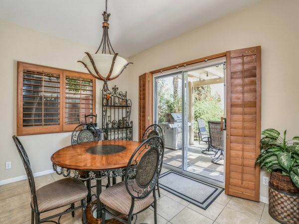 Palm Desert Home 983933