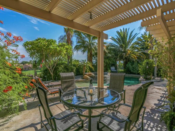 Palm Desert Home 983933