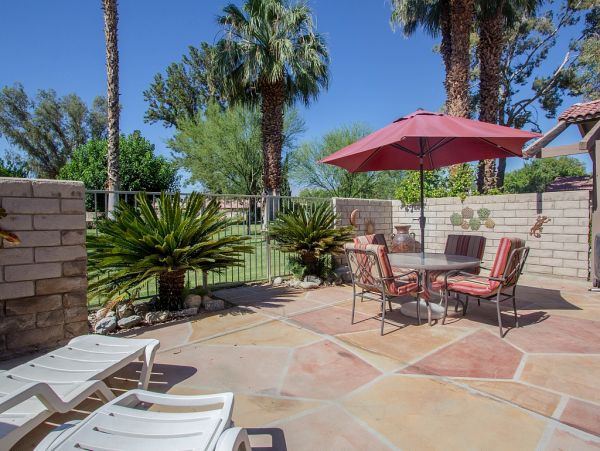 Palm Desert Home 983934