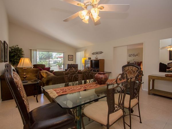 Palm Desert Home 983934