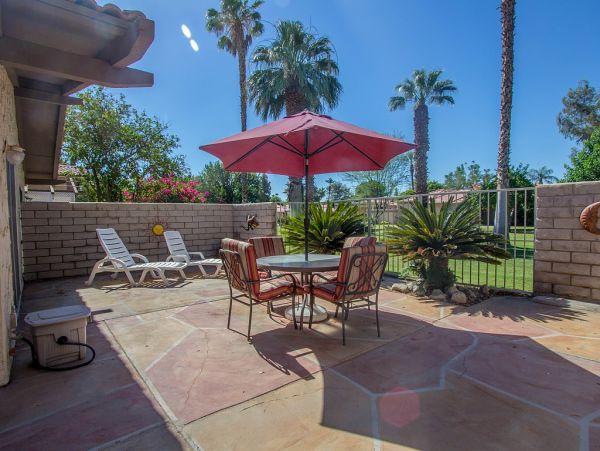 Palm Desert Home 983934