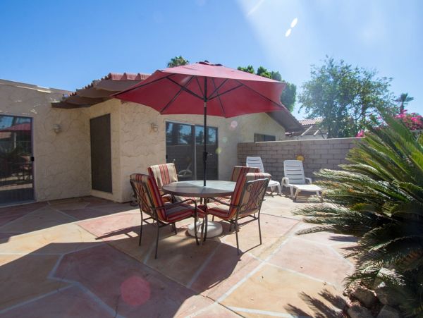 Palm Desert Home 983934