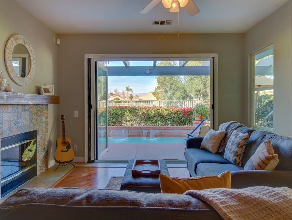 Palm Desert Home 983935