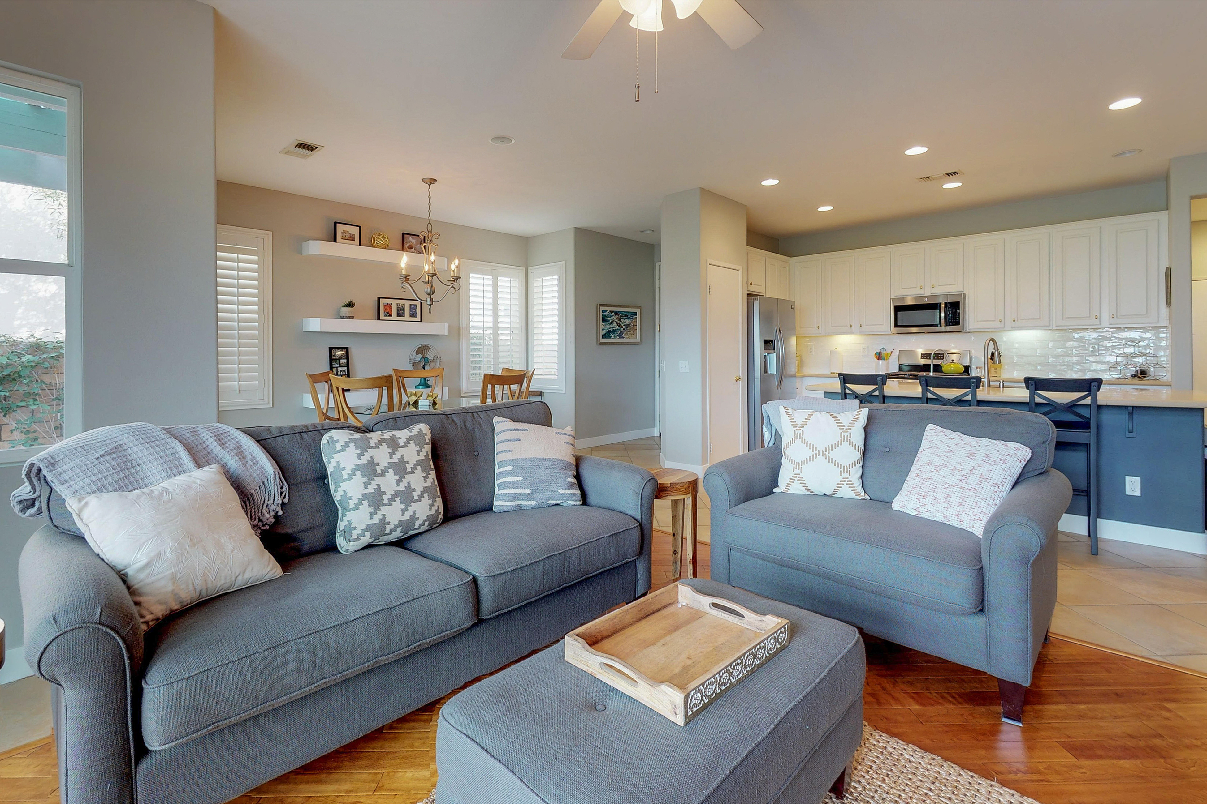 Palm Desert Home 983935