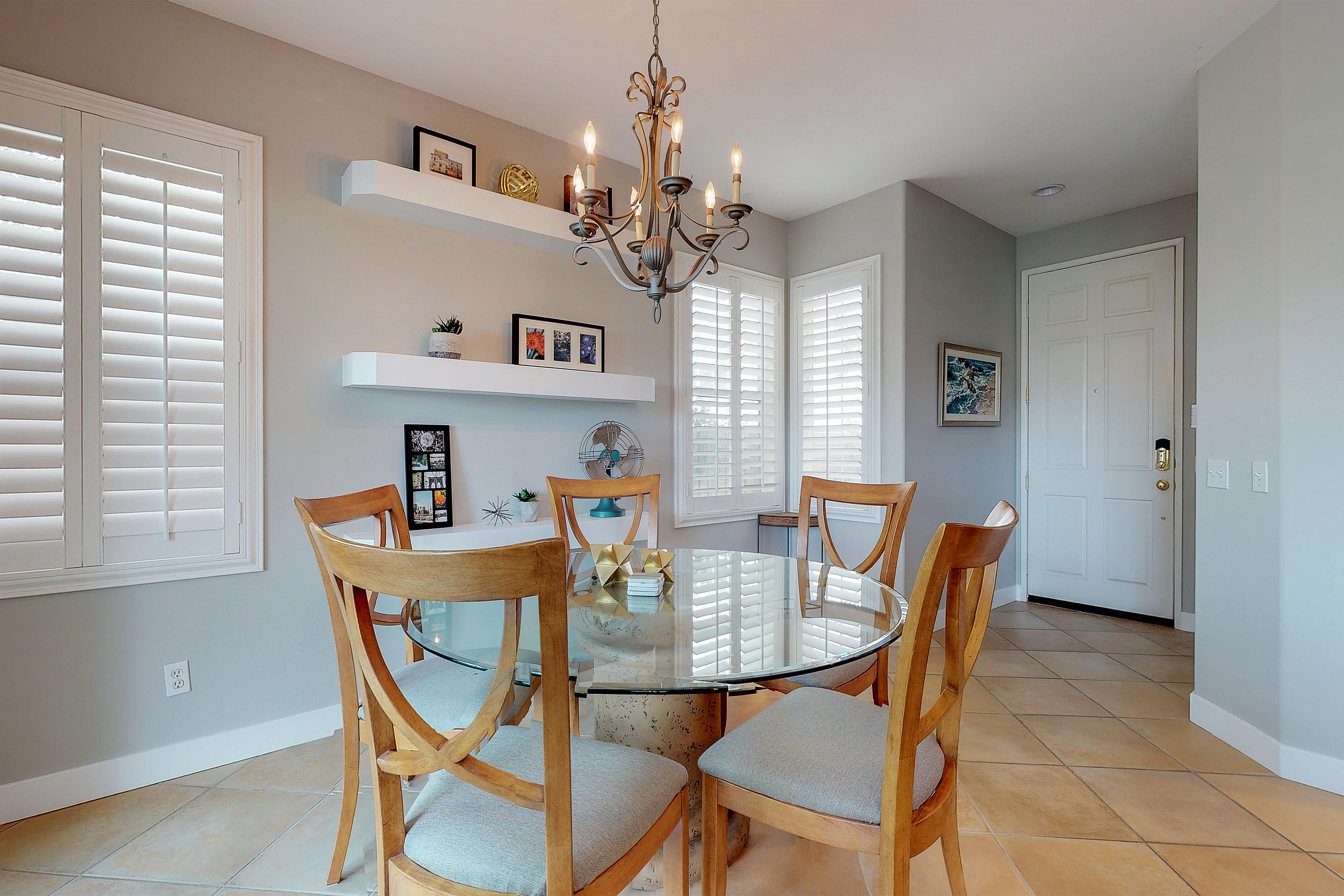 Palm Desert Home 983935