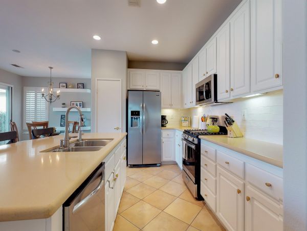 Palm Desert Home 983935