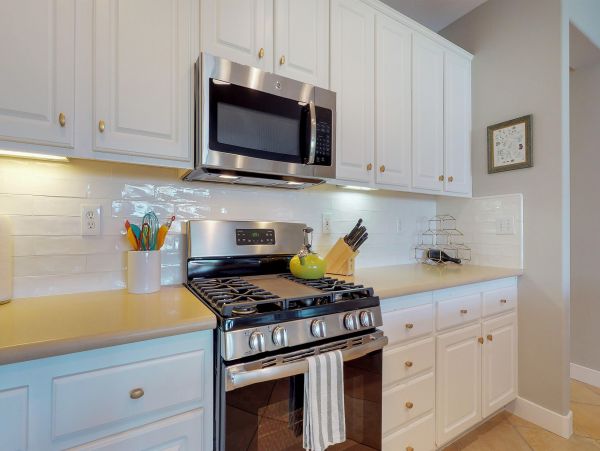 Palm Desert Home 983935
