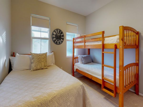 Palm Desert Home 983935