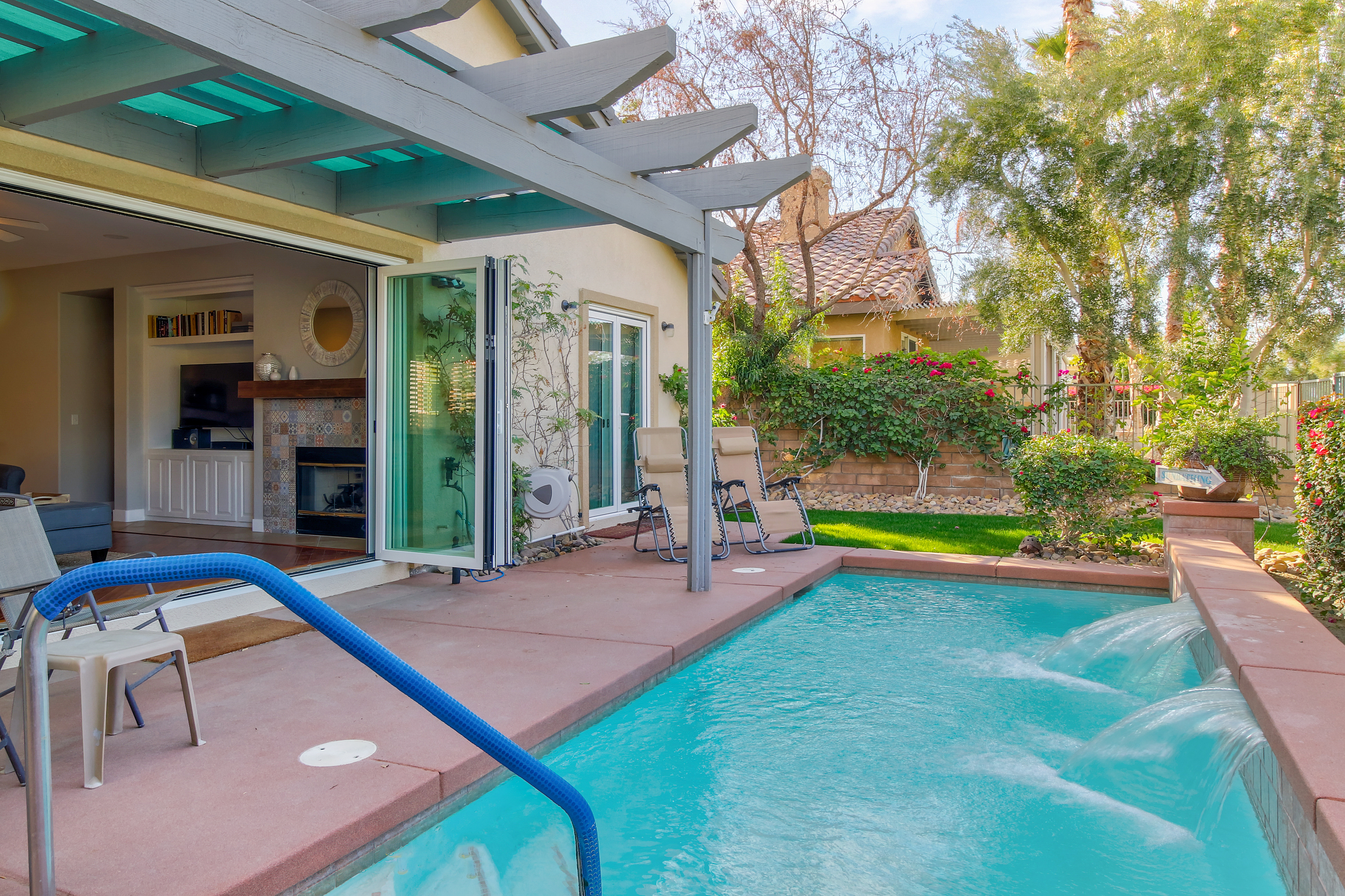 Palm Desert Home 983935