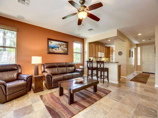 Palm Desert Home 983936