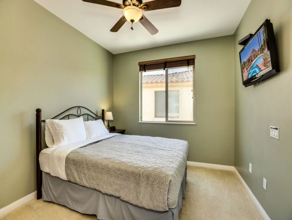 Palm Desert Home 983936