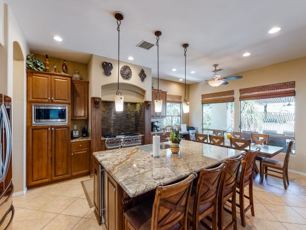 Palm Desert Home 983937