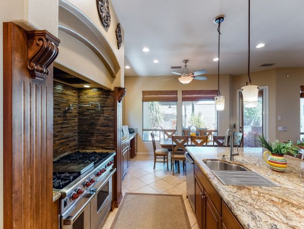 Palm Desert Home 983937