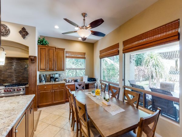 Palm Desert Home 983937