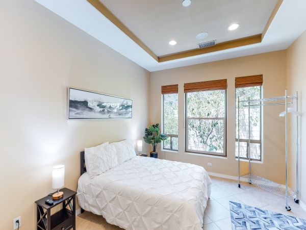 Palm Desert Home 983937