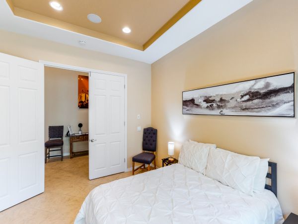Palm Desert Home 983937