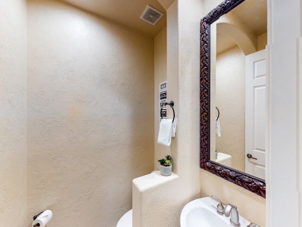 Palm Desert Home 983937