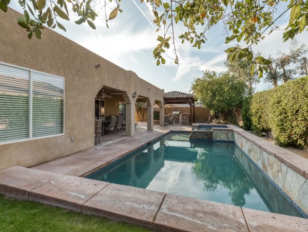 Palm Desert Home 983939