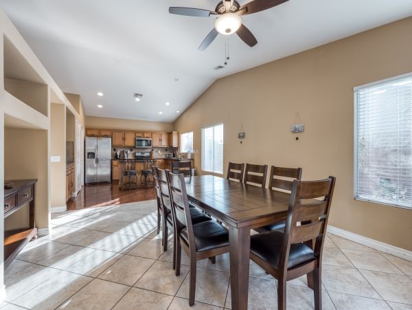 Palm Desert Home 983939