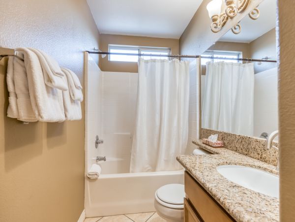Palm Desert Home 983939