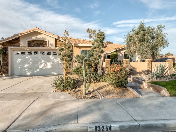 Palm Desert Home 983939