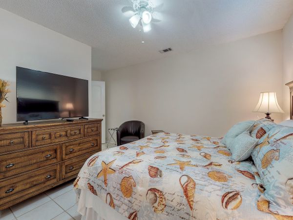 Palm Desert Home 983940