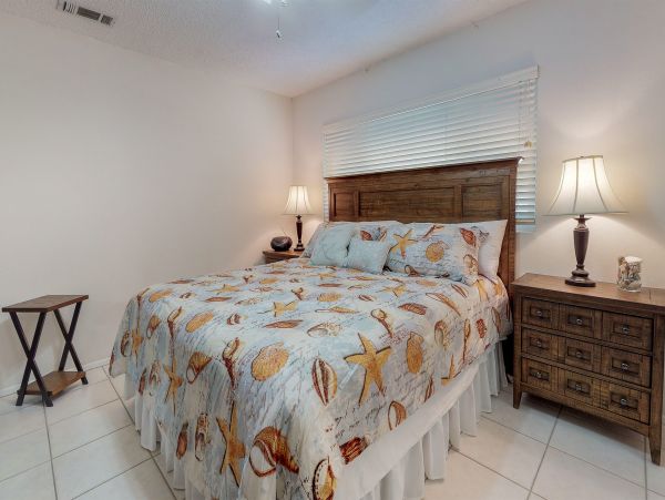 Palm Desert Home 983940