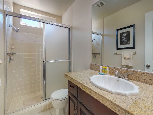 Palm Desert Home 983940