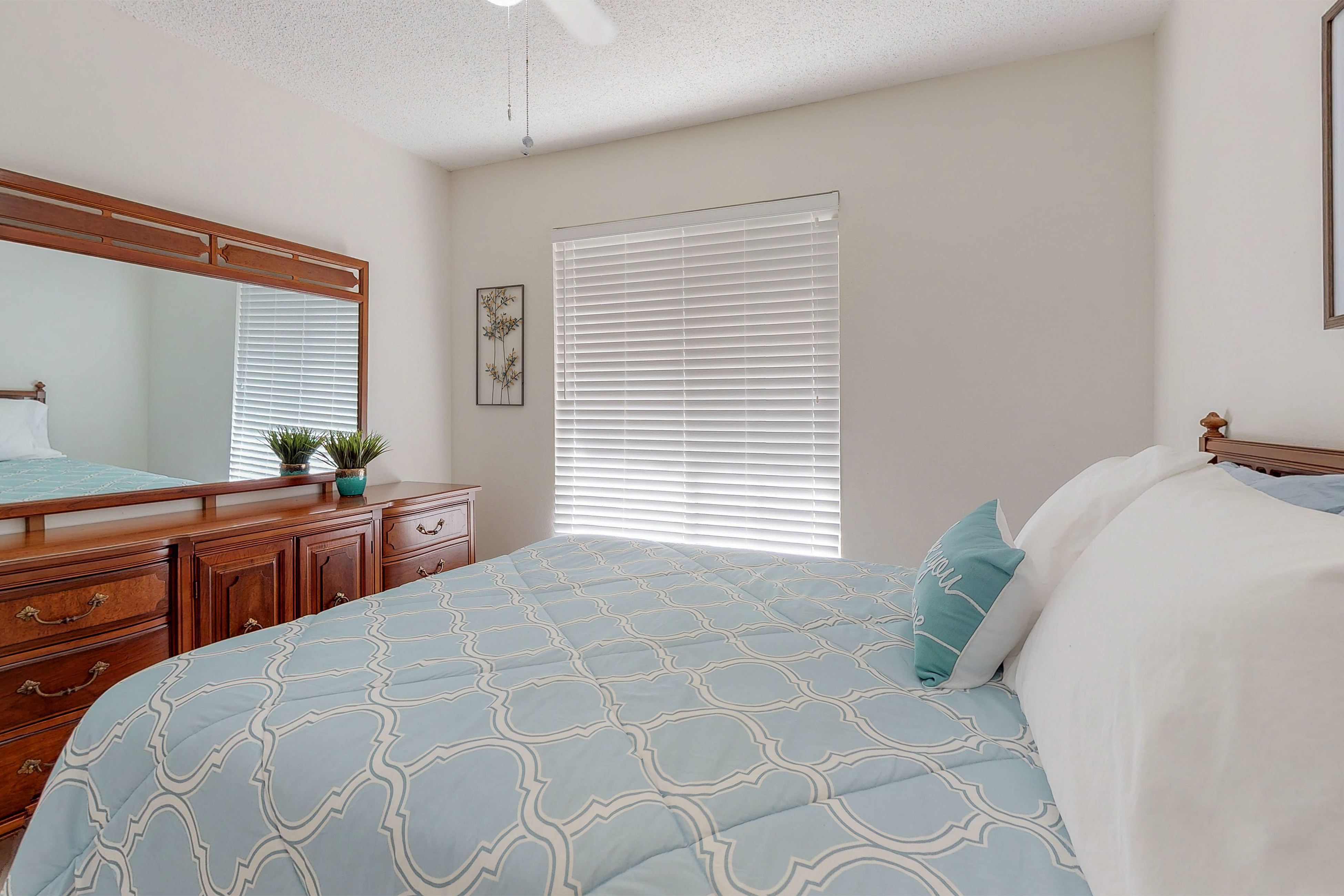 Palm Desert Home 983940