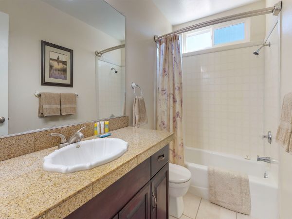 Palm Desert Home 983940